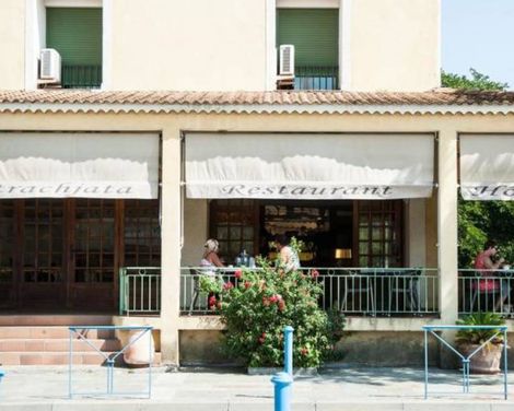 Adonis Aléria Hôtel Atrachjata