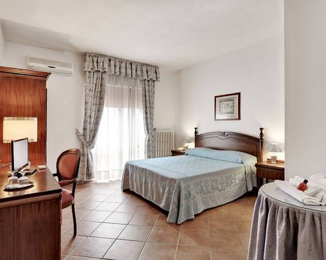 Colonna Palace Hotel Mediterraneo