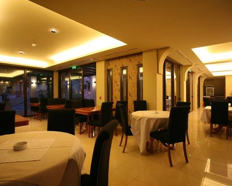 Tesoro Hotel