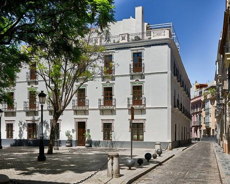 Vincci Molviedro Suites Apartments