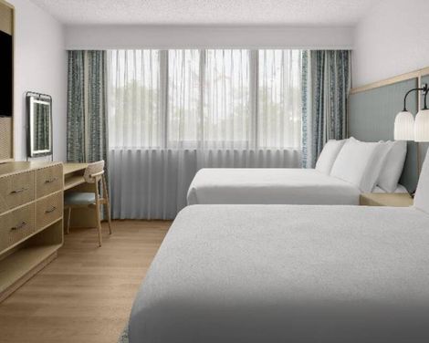 Embassy Suites by Hilton Orlando International Drive ICON Park