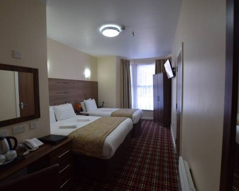 Lucky 8 Hotel