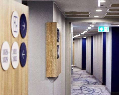 Holiday Inn Express Warsaw - The HUB