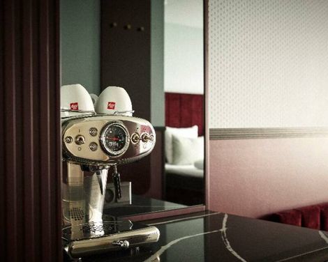 WIDE Hotel