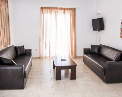 Gennadi Gardens Apartments & Villas