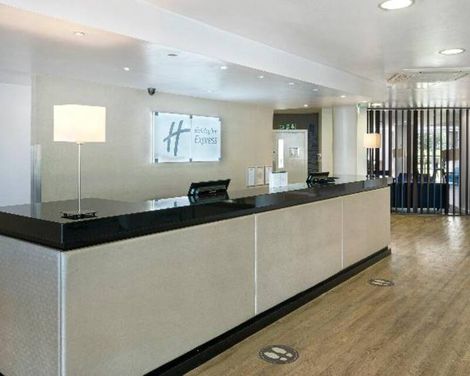 Holiday Inn Express Leigh - Sports Village