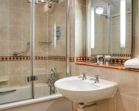 Winchester Wessex Hotel by Sunday-0