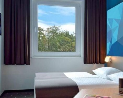 B&B HOTEL Stuttgart-Neckarhafen
