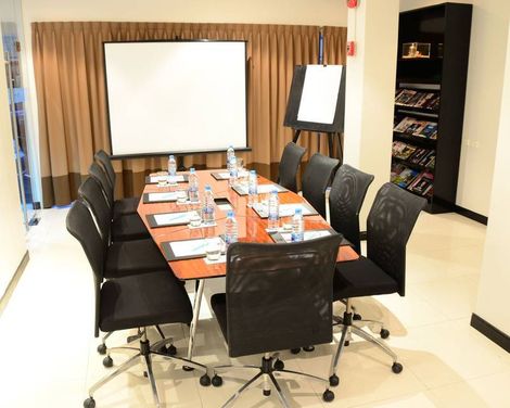 The Embassy Sathorn-2