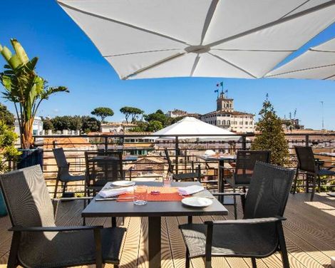 U Visionary Roma Hotel