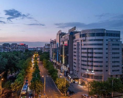 Bucharest Unirii Square