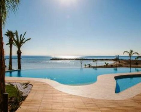 Lebay Beach Hotel