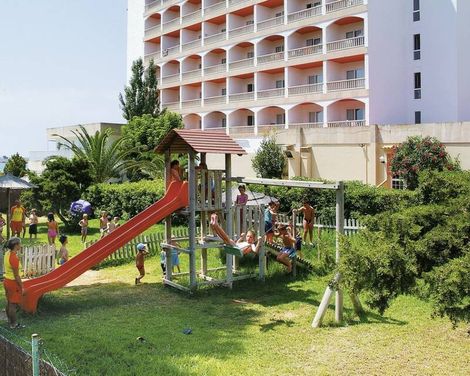 Universal Hotel Romántica