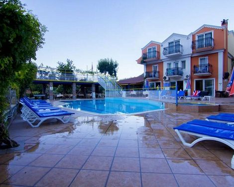 Magic Tulip Hotel