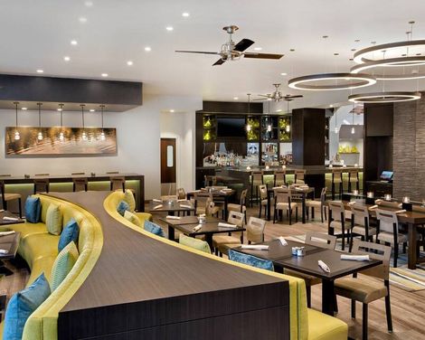 Embassy Suites by Hilton Orlando International Drive Convention Center