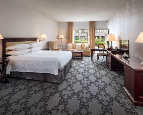 Anaheim Majestic Garden Hotel