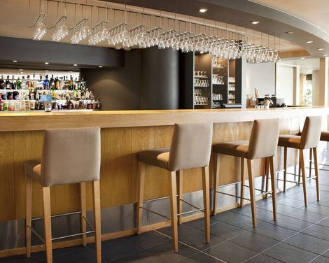 Quality Hotel Entry-3