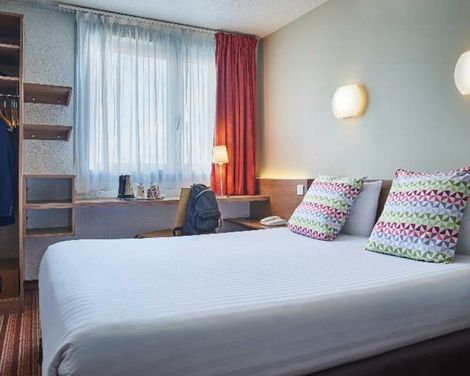 Hotel Campanile Paris 12 - Bercy Village-0