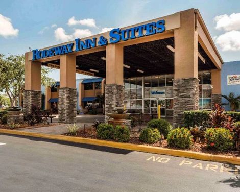 Rodeway Inn & Suites Airport/Cruise Port-3