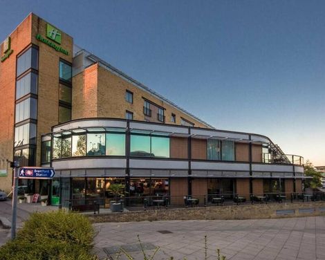Holiday Inn London-Brentford Lock-1