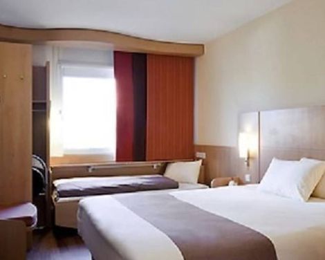 Hôtel ibis Cannes Plage La Bocca-1