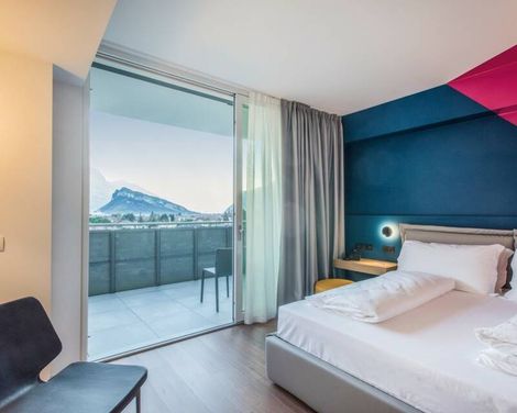 Hoody Active & Happiness Hotel