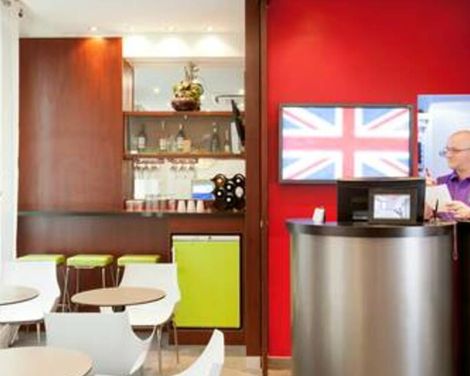 Accueil Hotel Paris Pigalle Montmartre-2