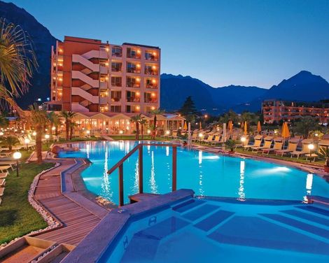 Hotel Savoy Palace