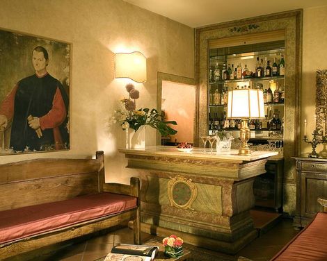Machiavelli Palace-2