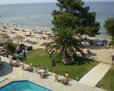 Rachoni Bay Hotel