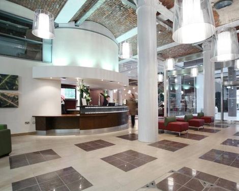 The Place Aparthotel