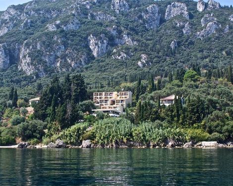 Siora Leni Contemporary Filoxenia-1