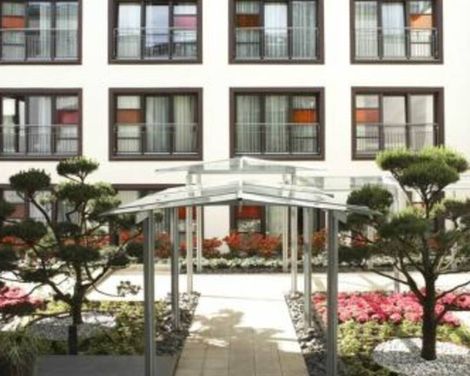 East Hotel & Restaurant-1