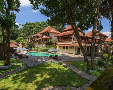 Champlung Sari Hotel