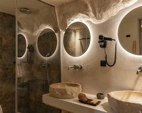 Manili Boutique Suites & Villas