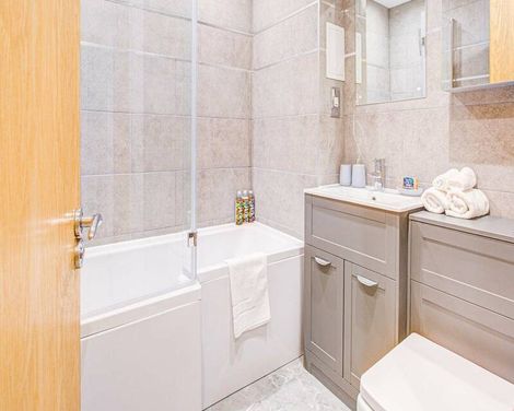 Hybrid Resi - Battersea