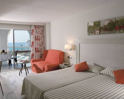 Ona Marinas de Nerja