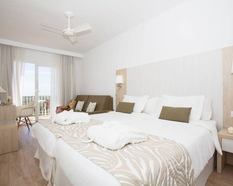 Hotel Castell Dels Hams By Palia-3