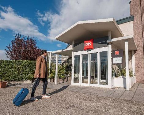 Ibis Florence Prato East