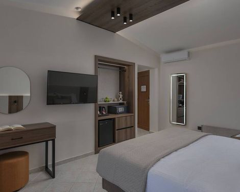 Alia Palace Luxury Resort Hotel & Villas