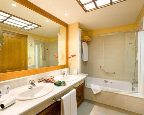 GF Gran Costa Adeje-1