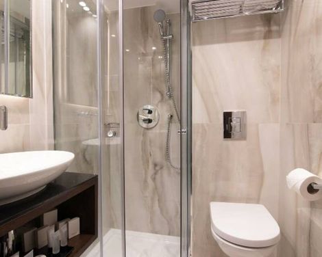 Montcalm Chilworth Townhouse