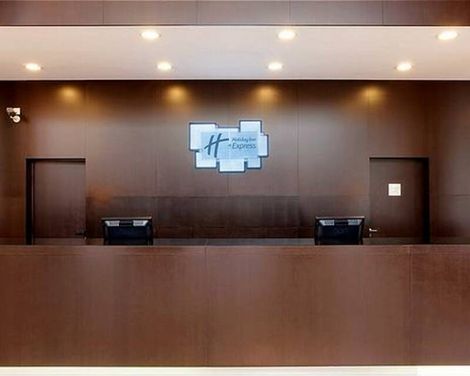 Holiday Inn Express Porto Exponor-0