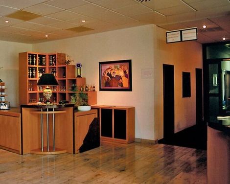 AMBER ECONTEL Hotel Muenchen-3