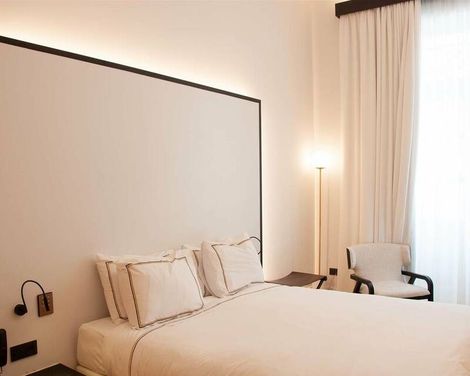 S PAUL Hotel