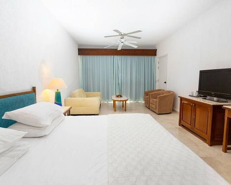 Coral Beach Hotel & Resort