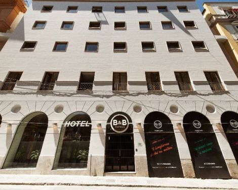 B&B HOTEL Palermo Quattro Canti-3