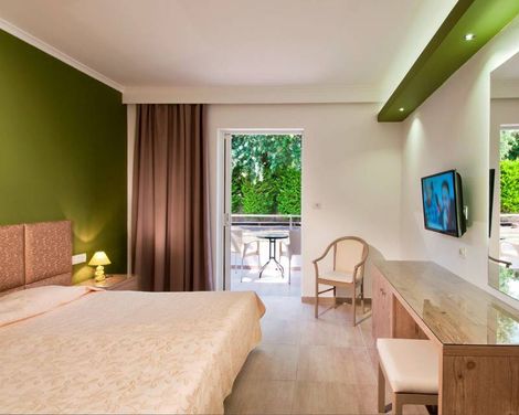 Alexandra Beach Hotel-2