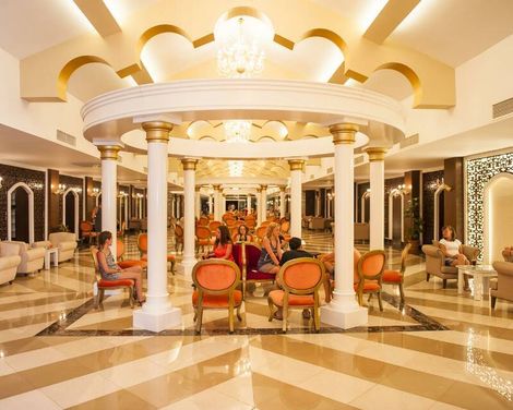 Concordia Celes Hotel