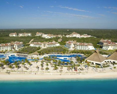 BlueBay Grand Esmeralda